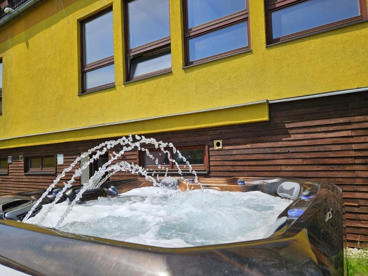 Hotel Zlaty Chlum Česká Ves Εξωτερικό φωτογραφία